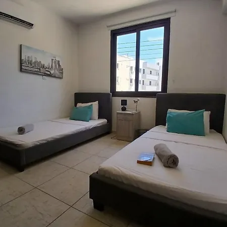 Spacious 2 Bedroom * Larnaca